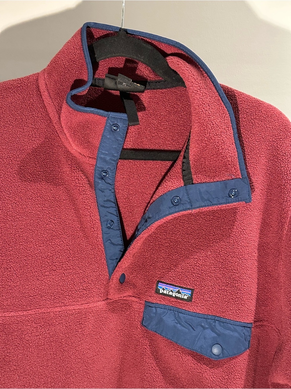 Patagonia Burgundy Fleece Pullover with Navy Pocket Trim - Picture 4 of 6